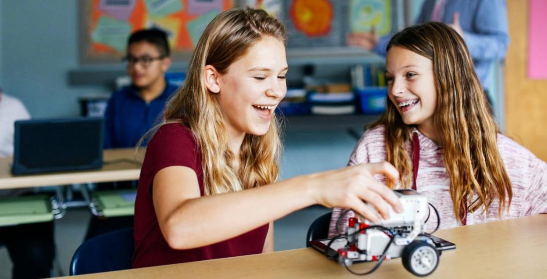 История и опыт использования LEGO® MINDSTORMS Education EV3 Лидии Георгиевны Белиовской История и опыт использования LEGO® MINDSTORMS Education EV3 Лидии Георгиевны Белиовской